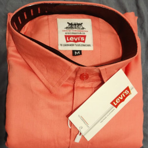 Levi's Men's 40-40 cotton twill Regular Fit Light Orange Full Sleeve Shirt For Men