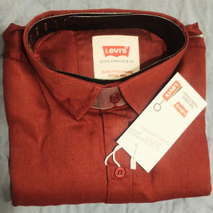 Levi's Men's 40-40 cotton twill Regular Fit Redish Full Sleeve Shirt For Men